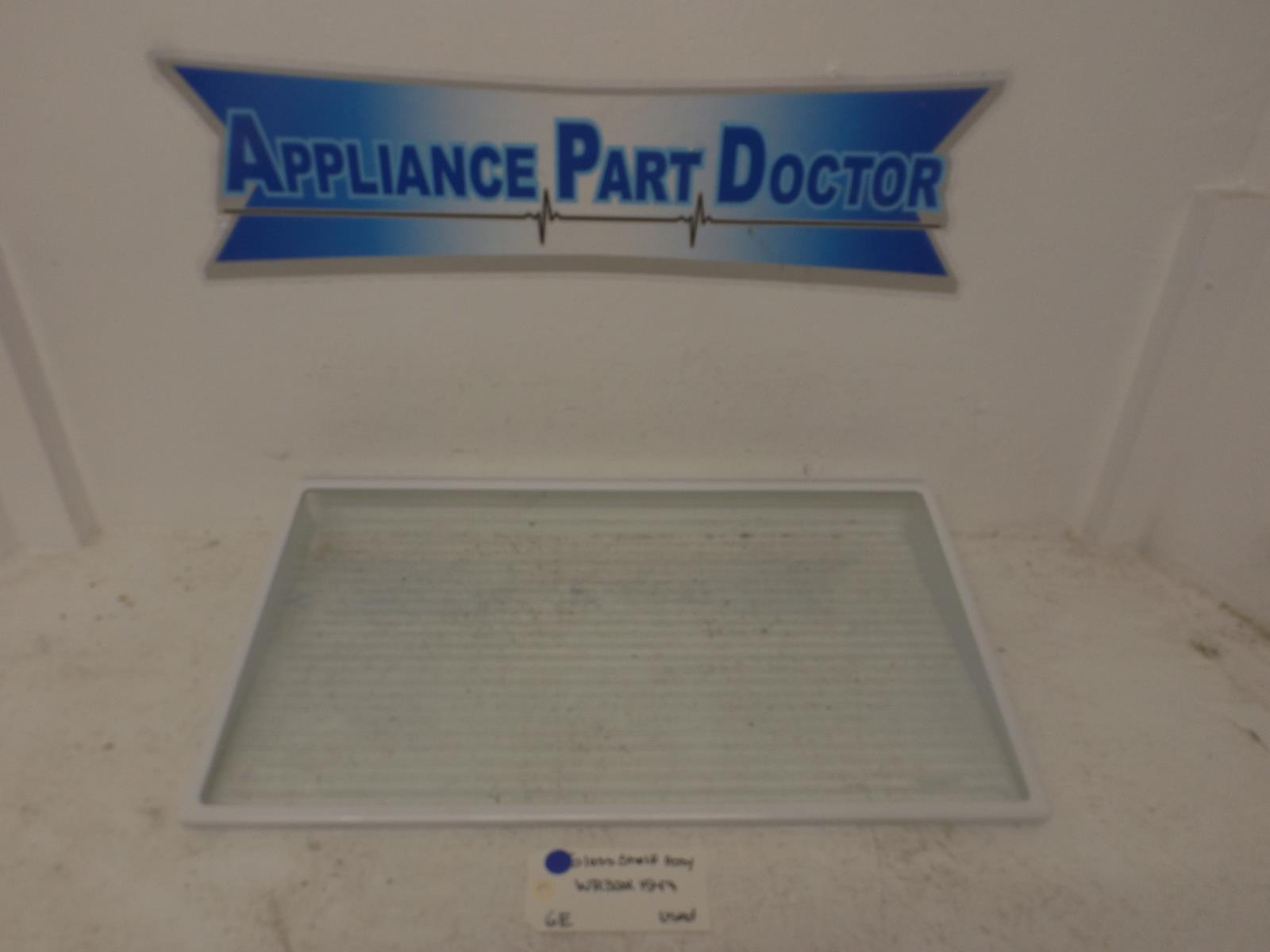 GE Refrigerator WR32X1547 Glass Shelf Assy Used GE Refrigerator WR32X1547 Glass Shelf Assy Used